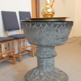 Døpefont