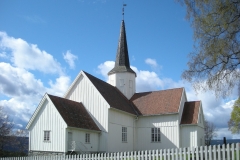 Brøttum kirke