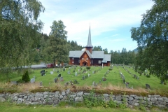 Bruflat kirke på avstand
