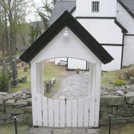 Dybvåg kirke
