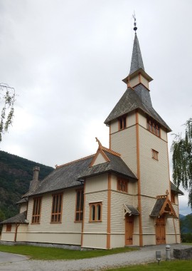 Gaupne nye kirke