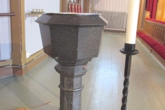 Døpefont