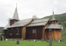 Hol gamle kirke