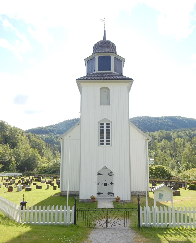 Hovin Kirke Norske Kirker