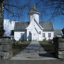 Kolbu kirke