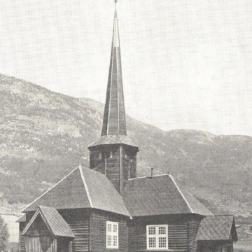 Gamle Kvam kirke før brannen