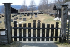 Kirkegårdsport i nord
