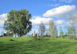 Løken gamle kirkegård