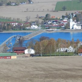Sett fra Helgøya