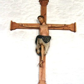 Romedal kirke – Krusifiks i kirken