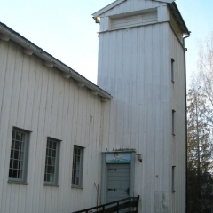 Tårn og inngang på nordsiden