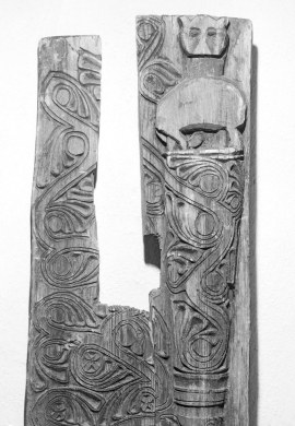 Stavkirkeportal fra Tuddal