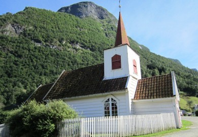 Undredal stavkirke