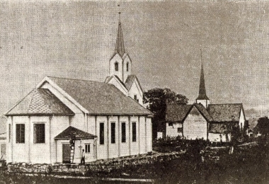 Vestnes kirke x 2